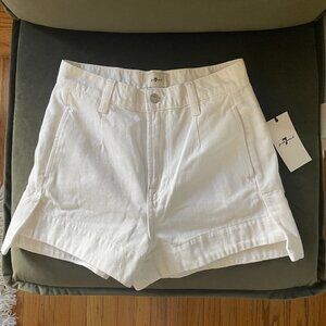 NEW WITH TAGS 7 FOR ALL MANKIND tailored slouch short in brilliant white Size 27
